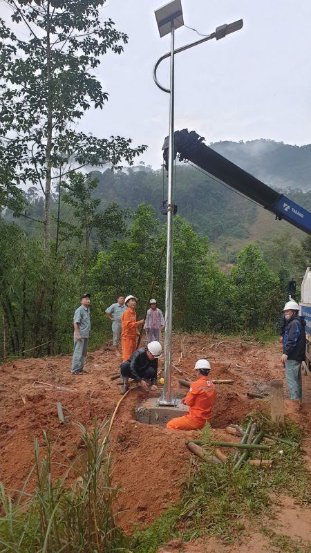 ĐEM ÁNH SÁNG VỀ VỚI VÙNG NÚI TRÀ TẬP - QUẢNG NAM
